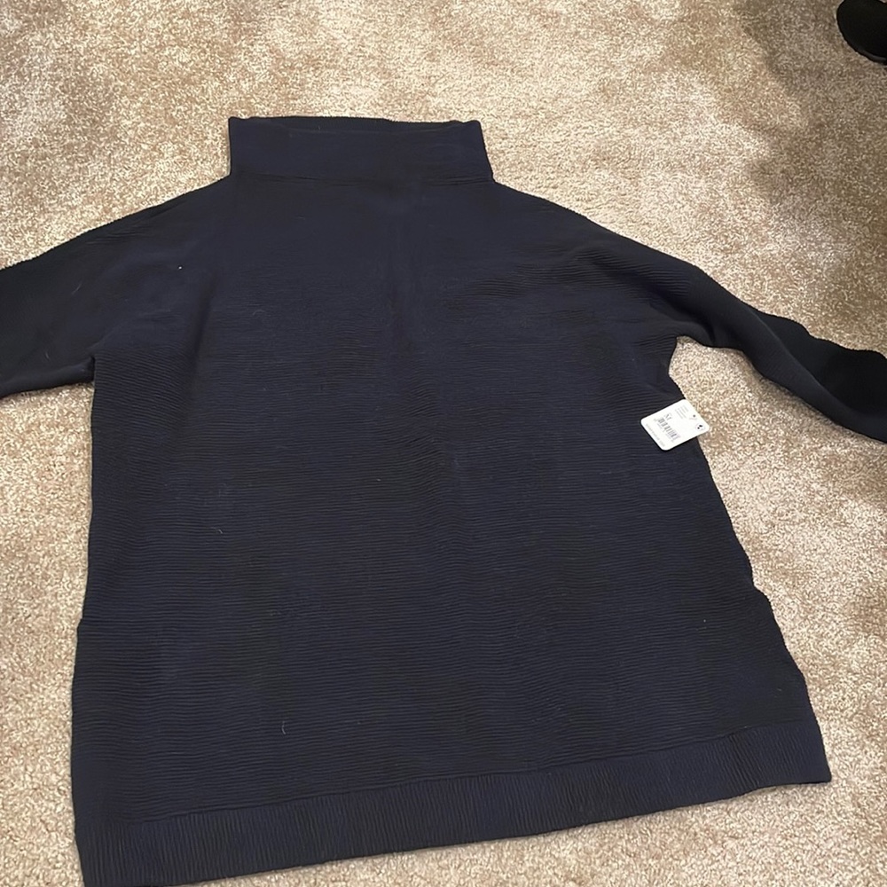 Womens sweater- Free People